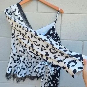 トップス self-portrait LEOPARD PRINTED WRAP TOP Self-Portrait | Tops | Selfportrait Leopard Printed Wrap Top